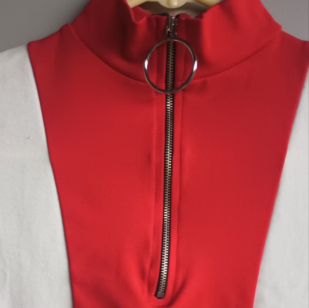 Fashion Nova - A—Team Color Block Dress Red/Black - Picture 3 of 5